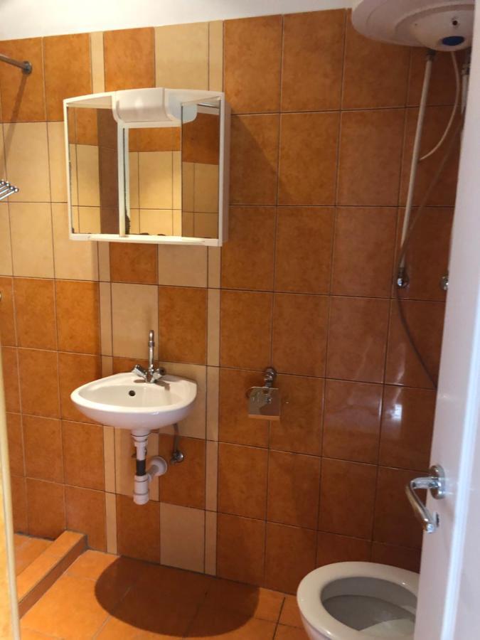 Tulipan Vendeghaz Apartment Hajduszoboszlo Bagian luar foto